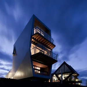 Mona Pavilions Aparthotel Hobart