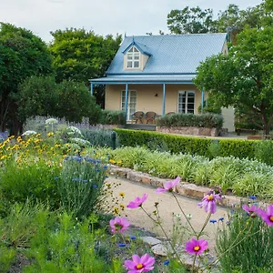 Hotel Vineyard, Ballandean